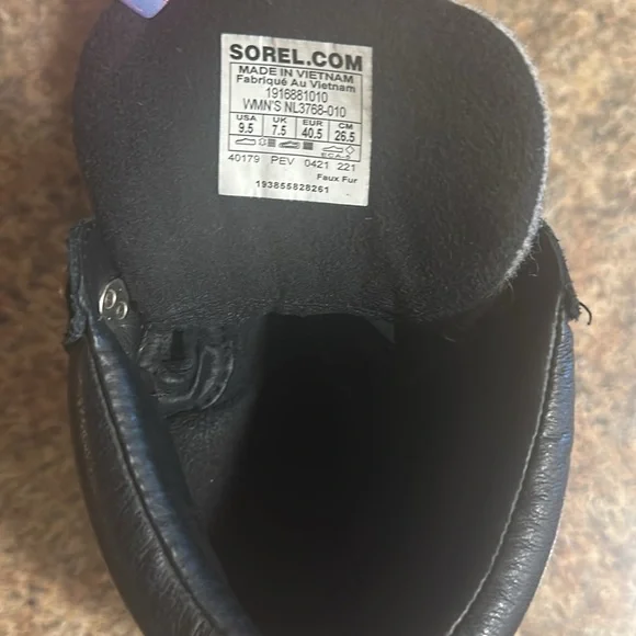 Sorel Kinetic Conquest Winter Boots Lace Up Black Womens Size 9.5 - Picture 13 of 14